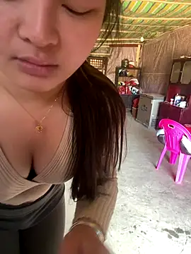 chenyu0308 online show from 11/30/25, 03:32