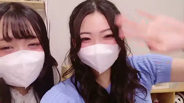 Snapshot of SUI-Strong chatting on 09/29/25, 12:21 SUI-Strong online show from 09/29/25, 12:21