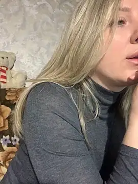 hotsteacher online show from 12/20/25, 01:56