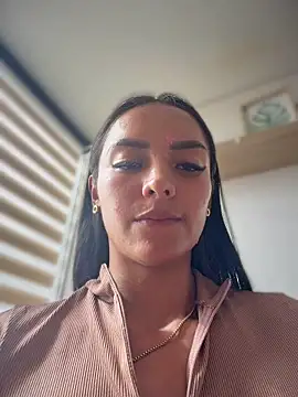im-isabella online show from 06/01/26, 07:59