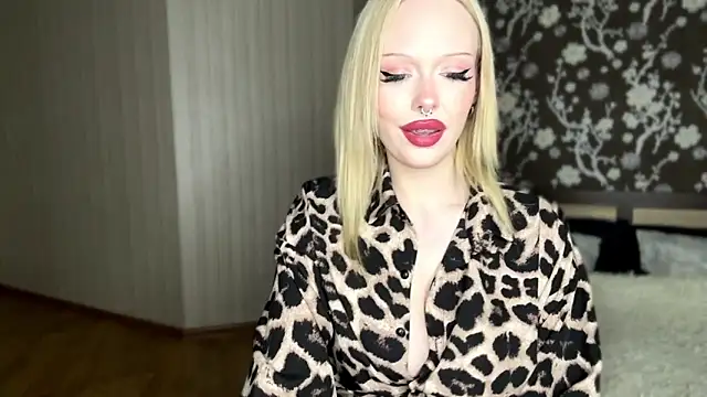 demilodge online show from 02/11/26, 03:17