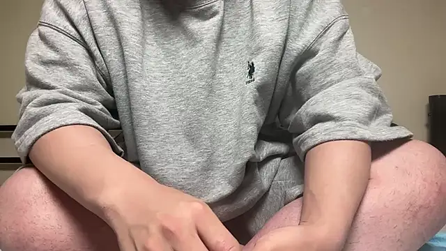 Snapshot of Yuta20002 chatting on 11/02/25, 03:58 Yuta20002 online show from 11/02/25, 03:58