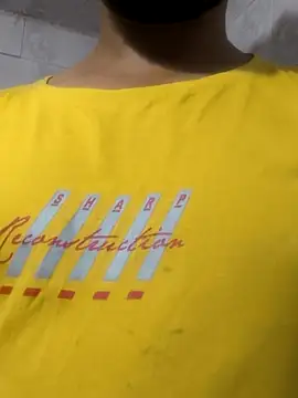 Snapshot of Riyansh_mehta chatting on 10/14/25, 11:33 Riyansh mehta online show from 10/14/25, 11:33