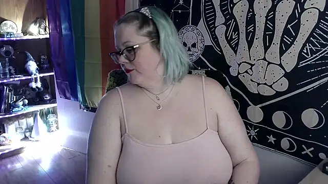 Kinky Witch online show from 01/18/26, 05:39