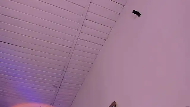 Snapshot of revenmiller_ chatting on 02/19/26, 07:43 revenmiller online show from 02/19/26, 07:43