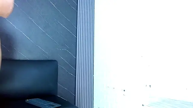 Raven Doll19 online show from 03/25/26, 07:42