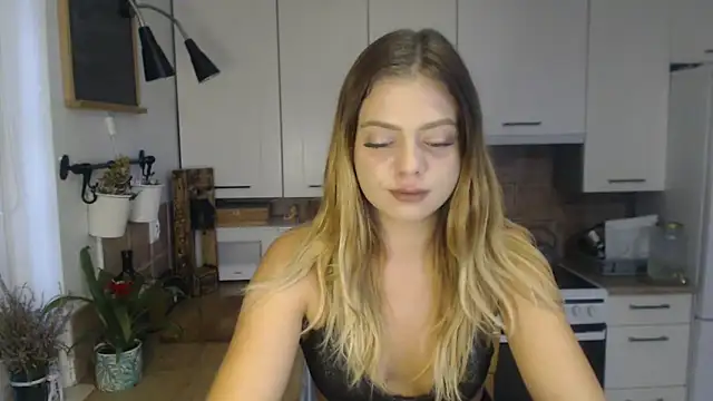 BuffyxLUST online show from 10/09/25, 07:17