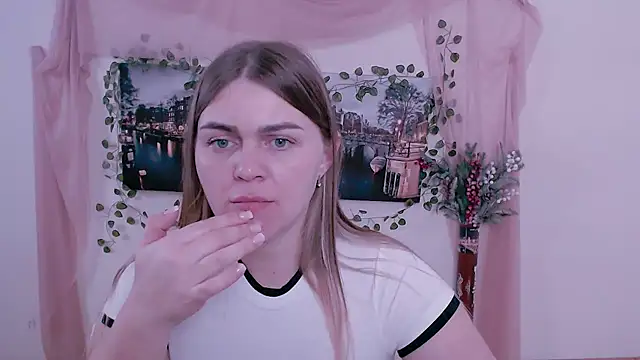 Magic Katarina  online show from 12/19/25, 11:39