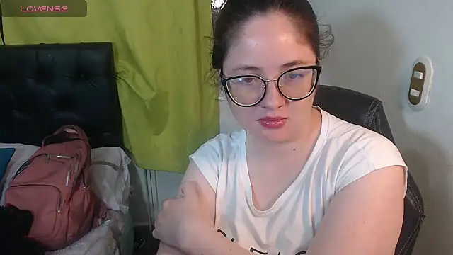 KrystalAdams online show from 04/09/26, 01:16