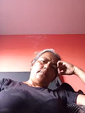 jendall189 online show from 10/22/25, 09:36