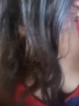 Snapshot of srtsara chatting on 11/29/25, 01:14 srtsara online show from 11/29/25, 01:14