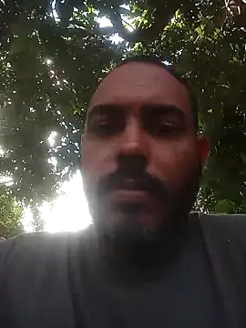 jfgustavo001 online show from 03/25/26, 03:29