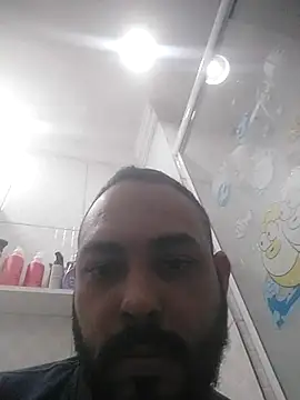 jfgustavo001 online show from 07/17/26, 08:46