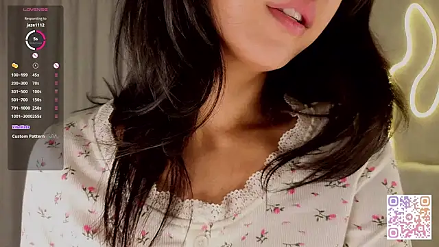 AlodiaAxley online show from 11/08/25, 06:07