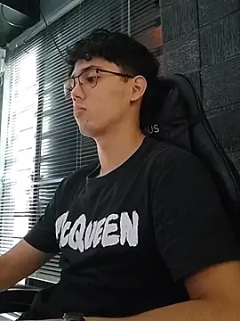 jacobs shelby online show from 11/07/25, 01:33