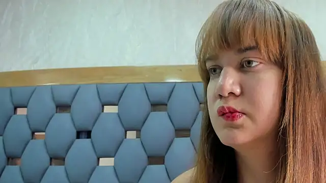 juliette pretty  online show from 12/20/25, 07:32