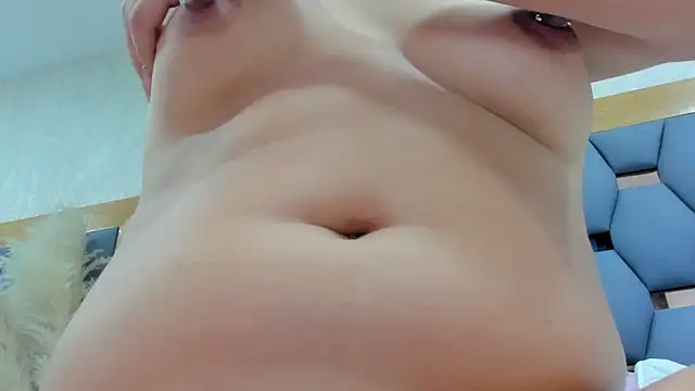 juliette pretty  online show from 04/13/26, 07:08