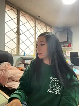 SALOME KORLAND online show from 04/22/26, 03:35