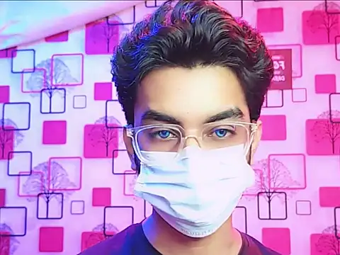 ChiseledCharm online show from 10/17/25, 07:38