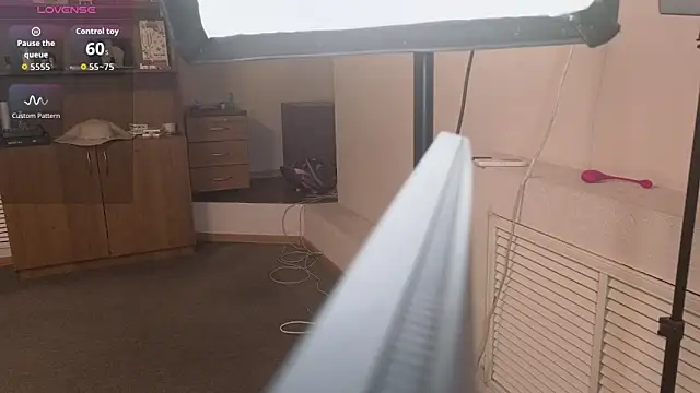 Snapshot of Margo_Moll chatting on 11/21/25, 06:45 Margo Moll online show from 11/21/25, 06:45