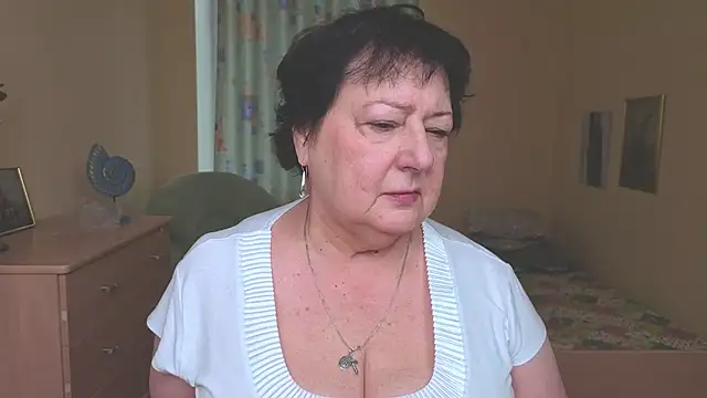 Margo Moll online show from 01/10/26, 08:49