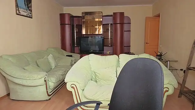 Margo Moll online show from 02/08/26, 09:34