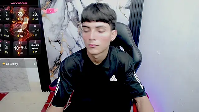 Thommy cute online show from 12/05/25, 02:31