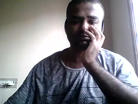 sree4143 online show from 11/29/25, 02:58