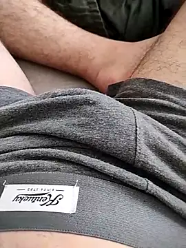 Milo 100 online show from 11/23/25, 10:15