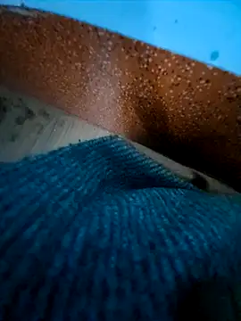 Tamilpayan00 online show from 04/11/26, 04:44