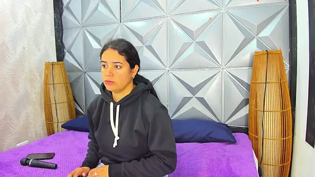 GreciaFox1 online show from 01/08/26, 11:56