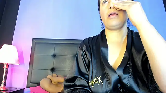 GreciaFox1 online show from 07/01/26, 02:40