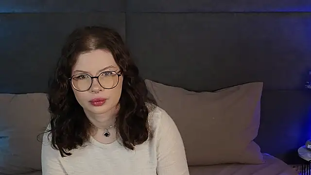 RianaRey online show from 06/01/26, 06:37