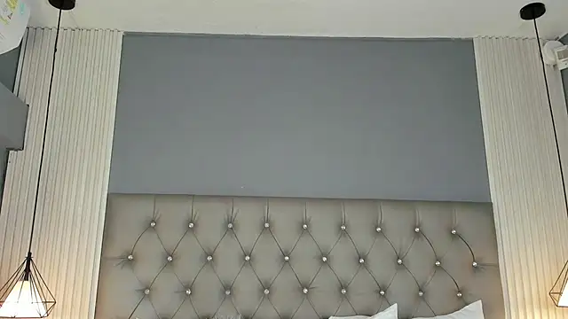 SofiAdanss online show from 09/26/25, 11:36