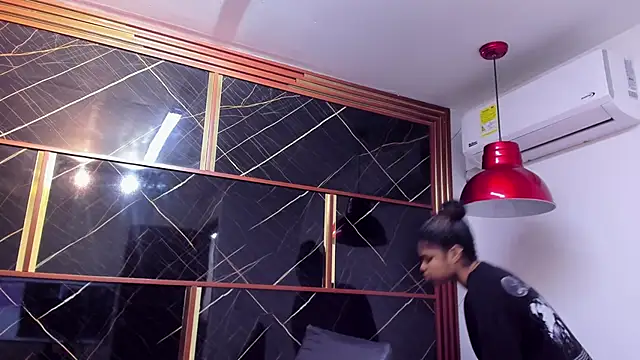 Snapshot of HannyThompson chatting on 10/11/25, 12:26 HannyThompson online show from 10/11/25, 12:26