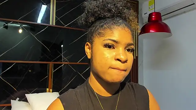 Snapshot of HannyThompson chatting on 10/23/25, 12:15 HannyThompson online show from 10/23/25, 12:15