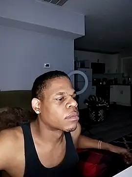 MrGreenbeanbean88 online show from 12/04/25, 11:24