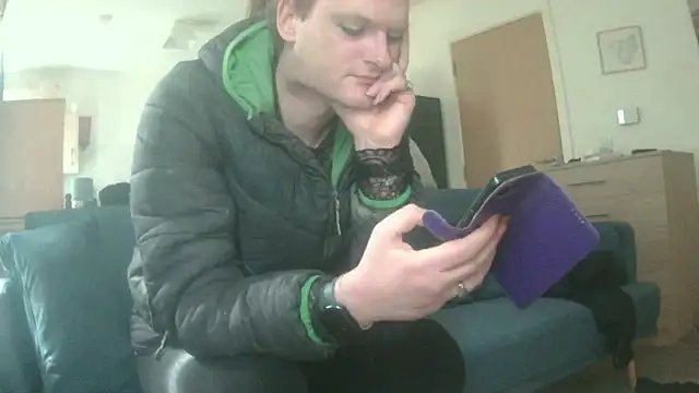 avamaxwell online show from 05/16/26, 02:27