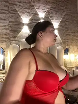 Snapshot of Yassy_vazquez chatting on 11/07/25, 08:42 Yassy vazquez online show from 11/07/25, 08:42