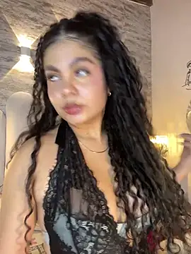 Snapshot of Yassy_vazquez chatting on 11/27/25, 07:38 Yassy vazquez online show from 11/27/25, 07:38