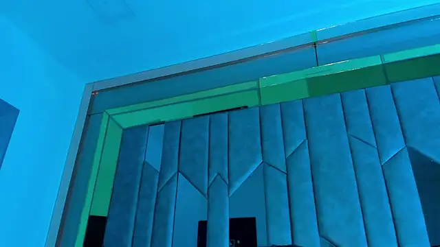 Sebax Young online show from 09/11/25, 08:42