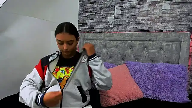 nicolexxaleja online show from 10/20/25, 08:42