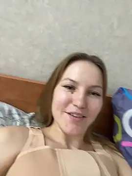 YungTessa online show from 10/12/25, 05:01