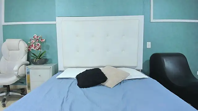 ania gomez online show from 12/02/25, 09:43