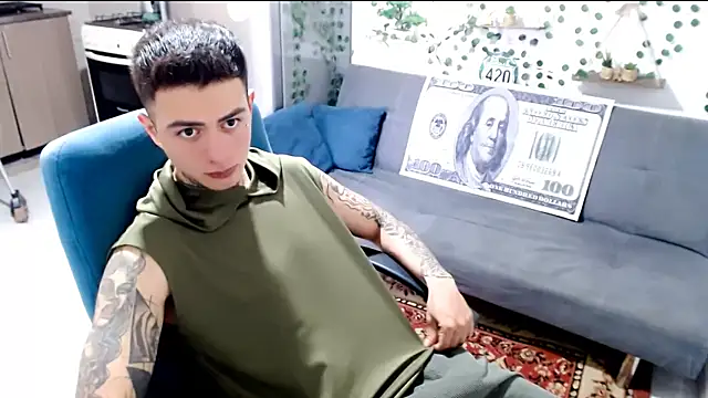 santii ss online show from 02/04/26, 03:40