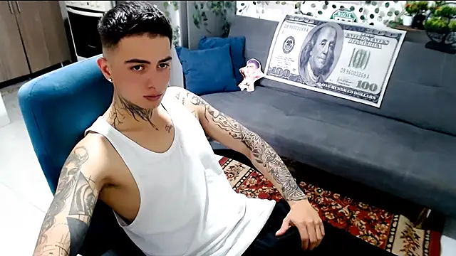 santii ss online show from 02/11/26, 03:39