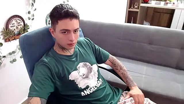 santii ss online show from 03/30/26, 03:02