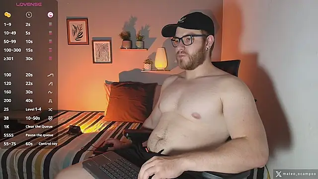 Snapshot of mateo_ocampo chatting on 10/31/25, 08:21 mateo ocampo online show from 10/31/25, 08:21