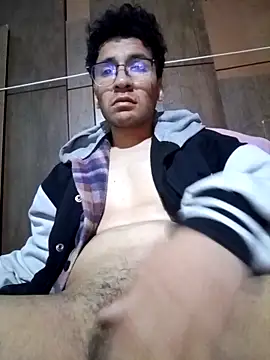 LecheDeSoya666 online show from 10/05/25, 05:06