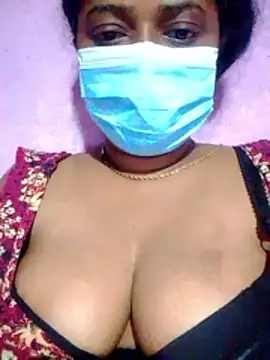 Snapshot of boosypussy chatting on 05/16/26, 11:57 boosypussy online show from 05/16/26, 11:57